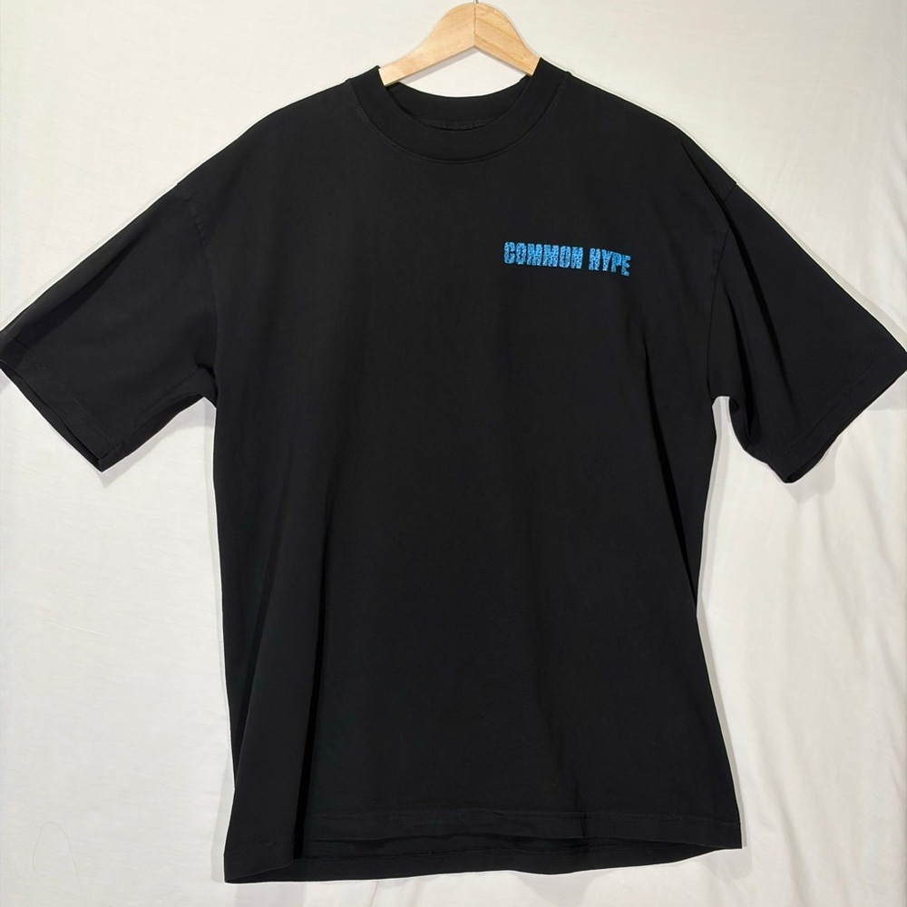 Common Hype Blue Paisley Bandana Graphic Tee L